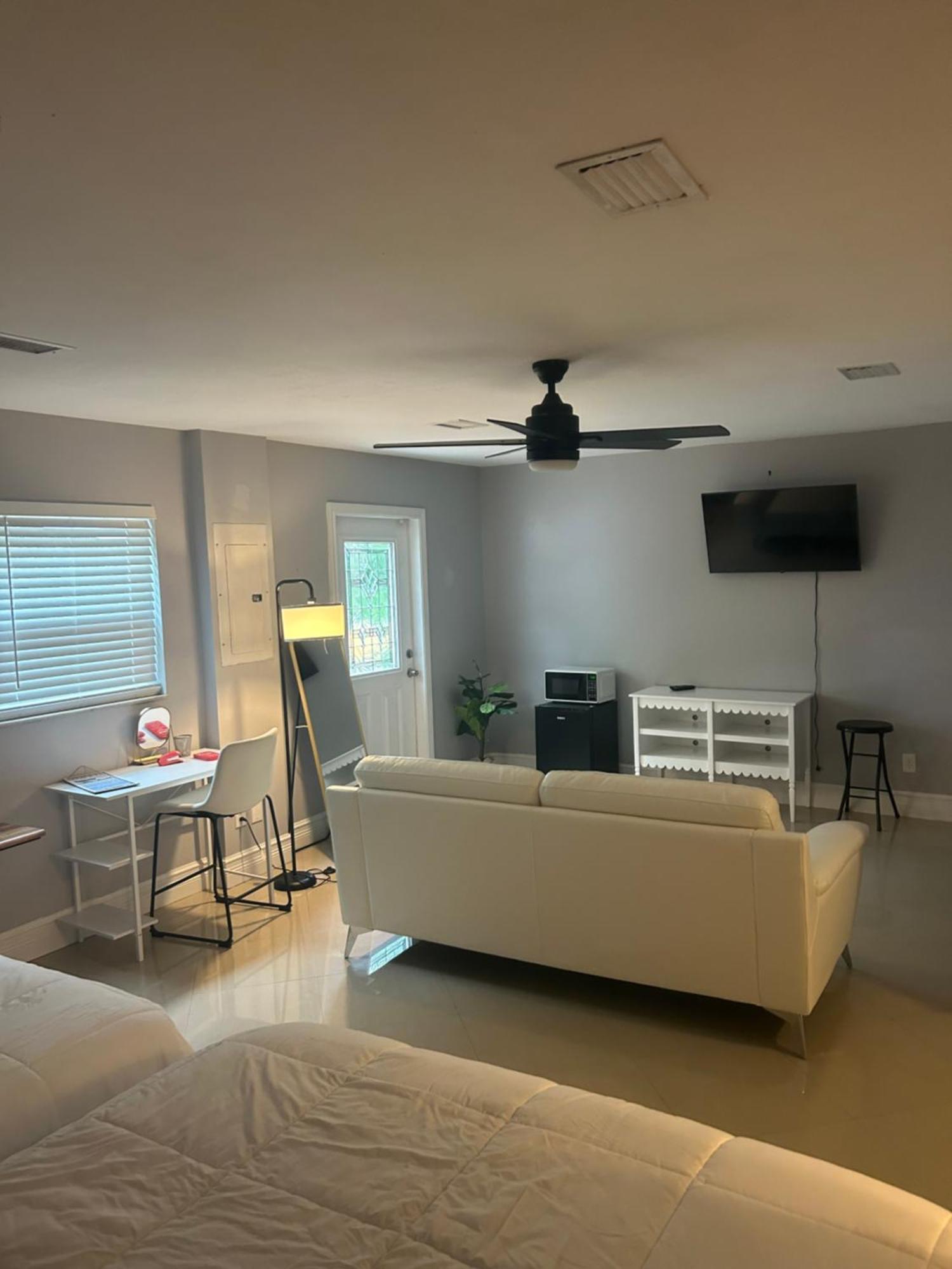 Hotel Elles Place Fort Lauderdale Zewnętrze zdjęcie